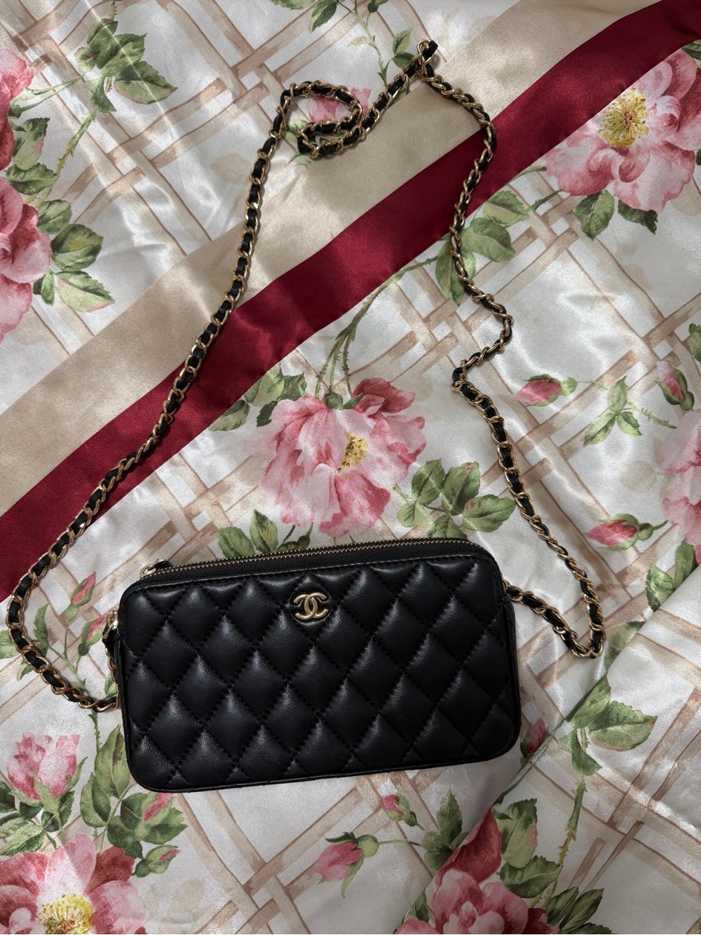 Black genuine leather bag.